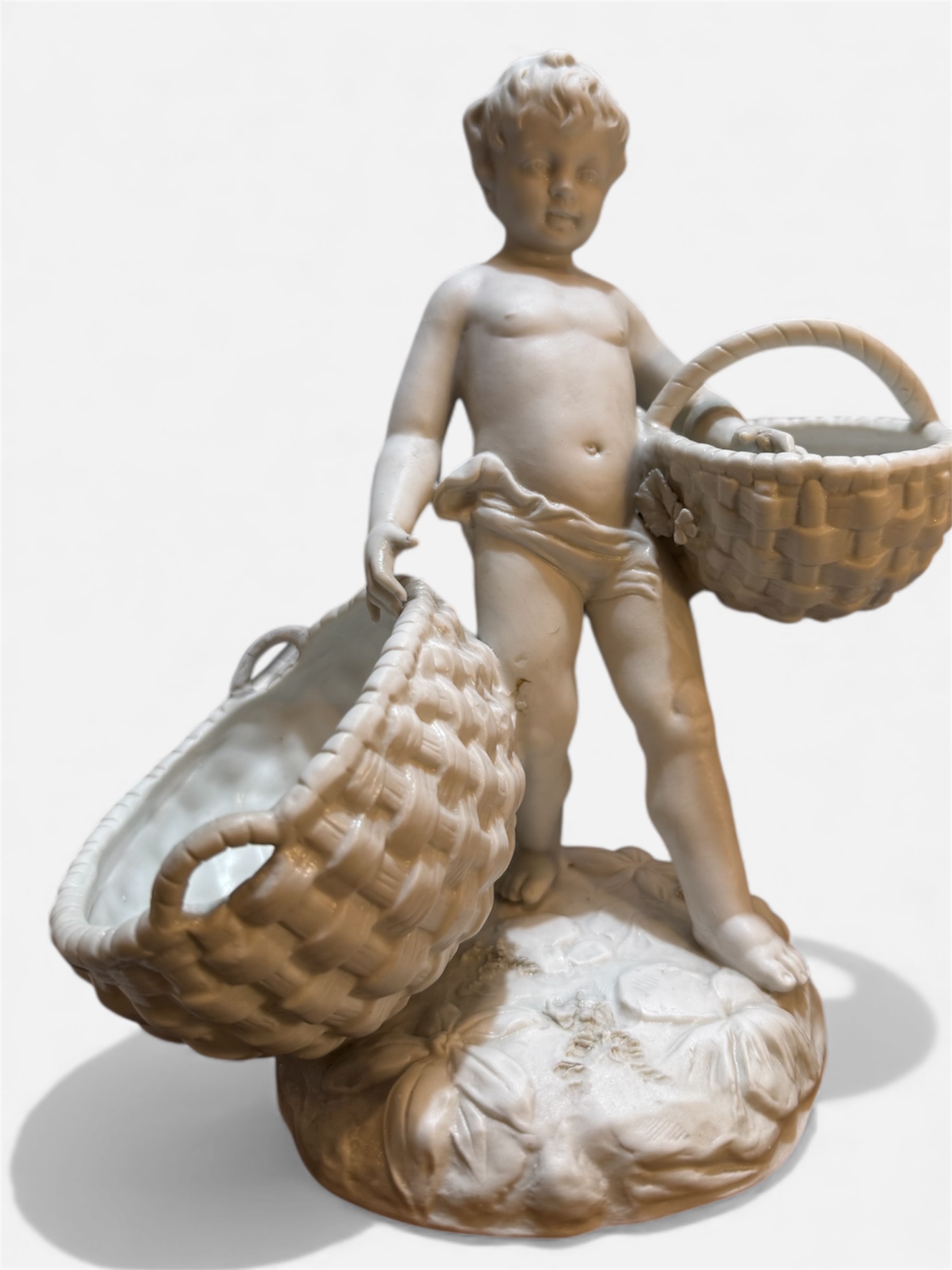 Niño con cestas - Biscuit Capodimonte ( Nápoles )